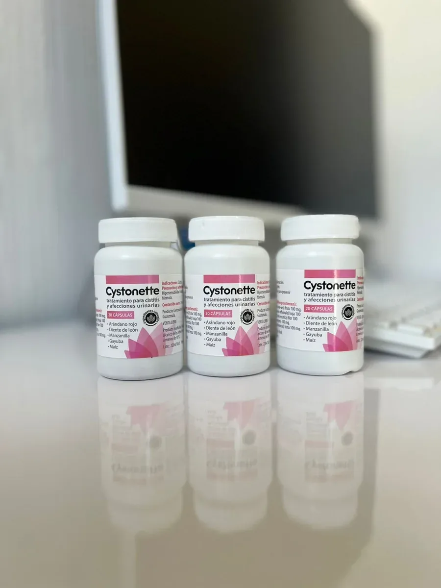 Cystonette — foto de un cliente en Guatemala: el envase tal como llega el pedido